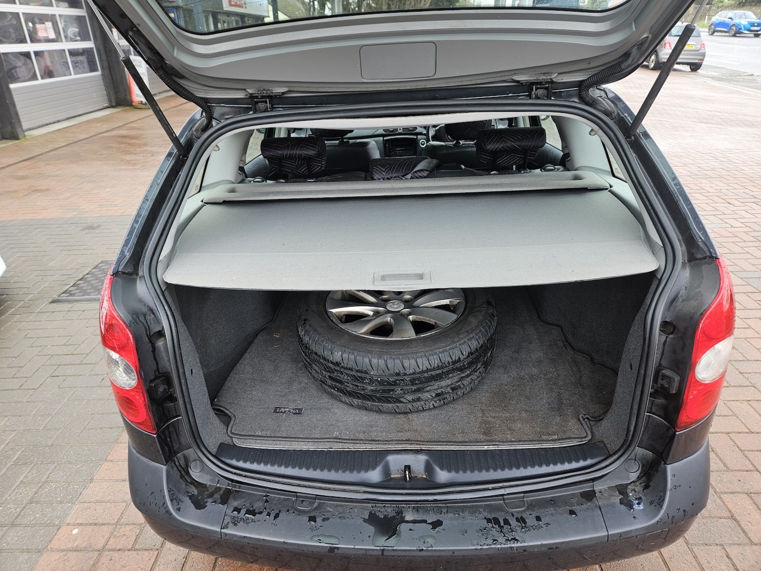 Used Renault Laguna 2003 for sale - 77564200: Photo 6