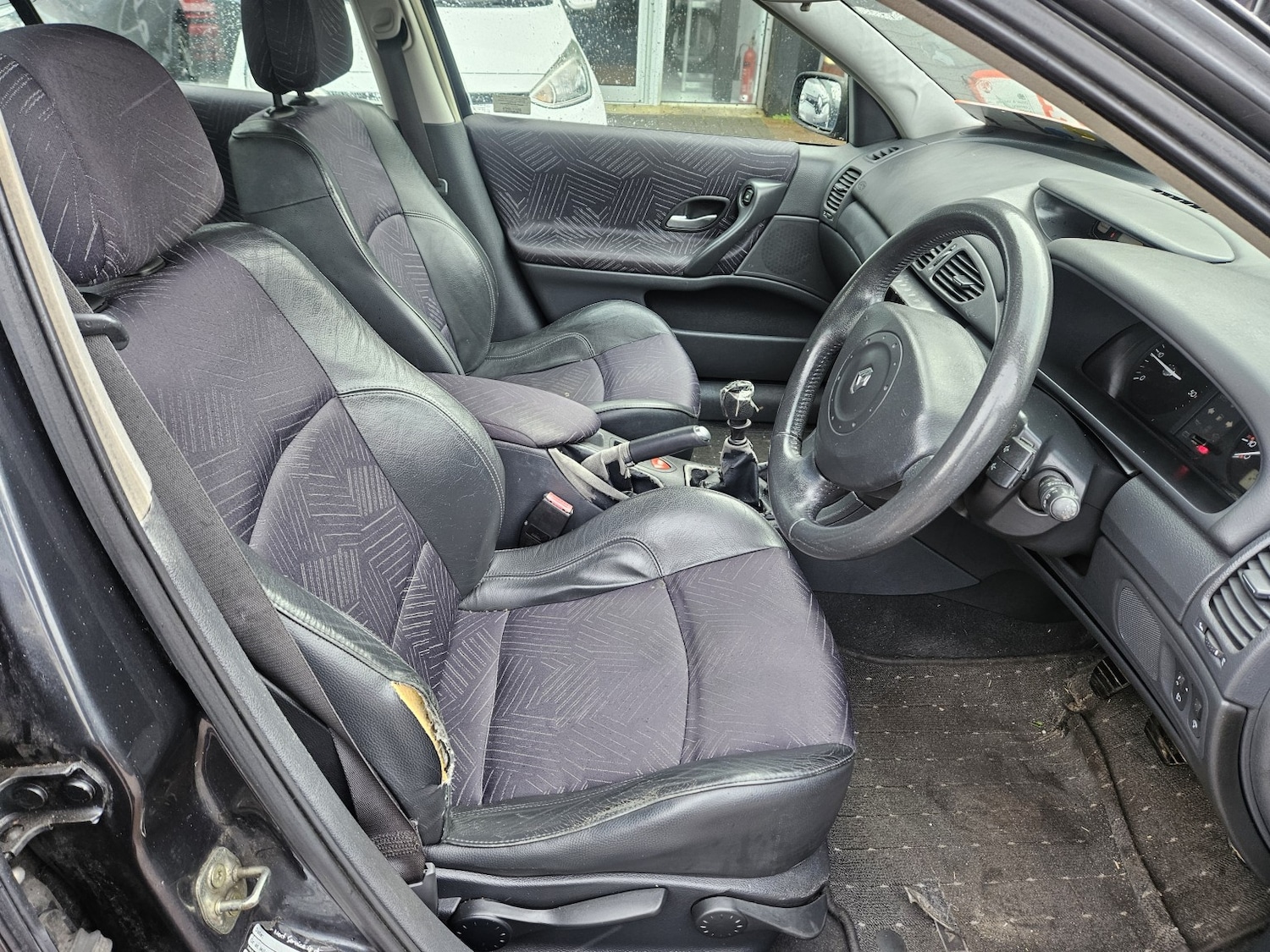 Used Renault Laguna 2003 for sale - 77564200: Photo 9