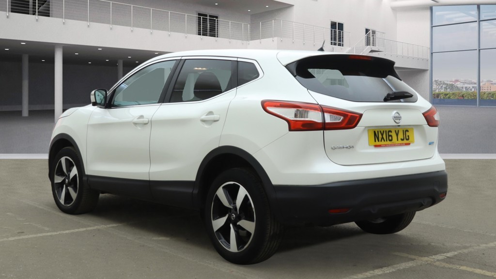 Used Nissan Qashqai 2016 for sale - 77979939: Photo 9
