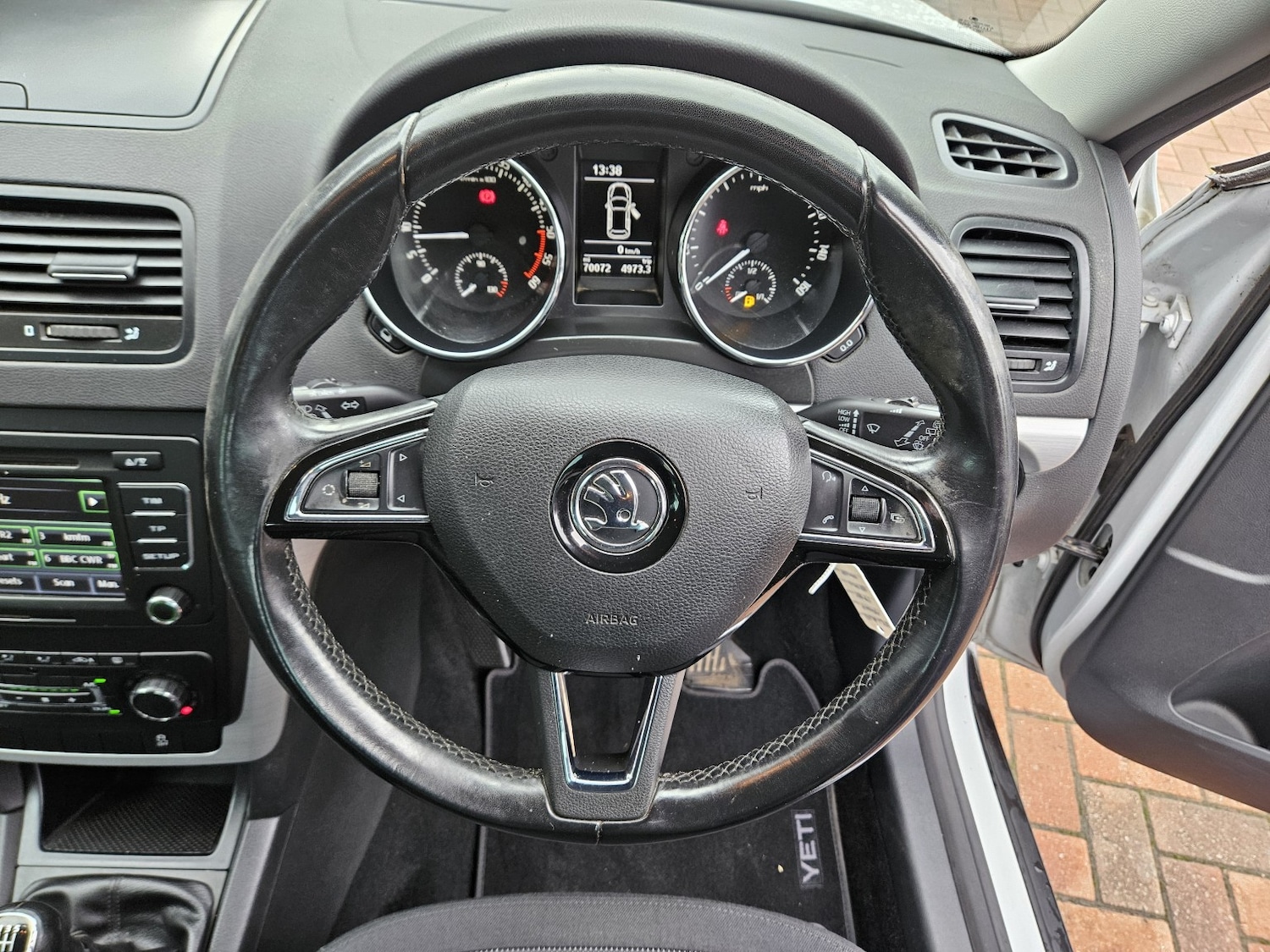 Used Skoda Yeti 2014 for sale - 76591466: Photo 17