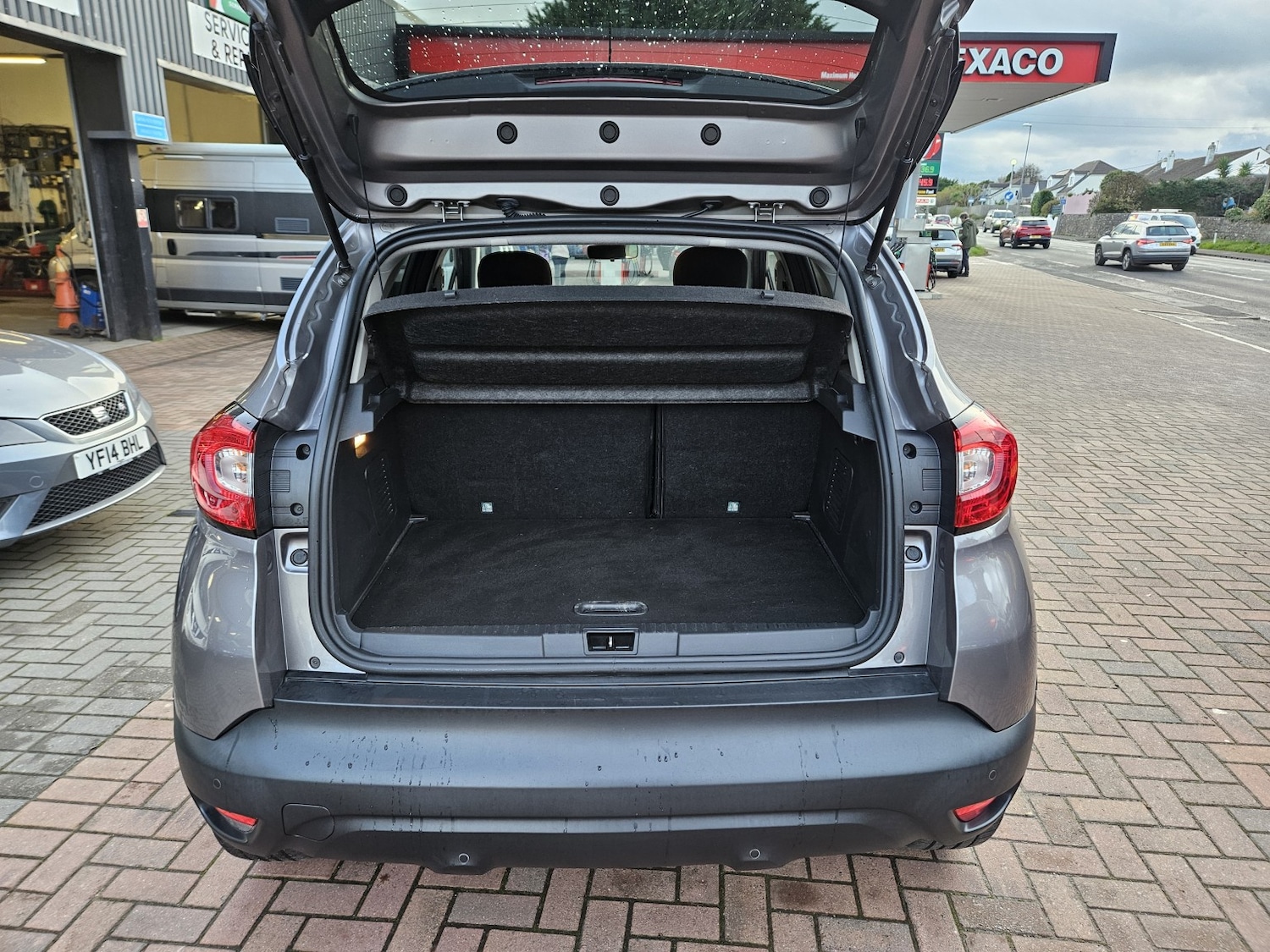 Used Renault Captur 2016 for sale - 76769744: Photo 10