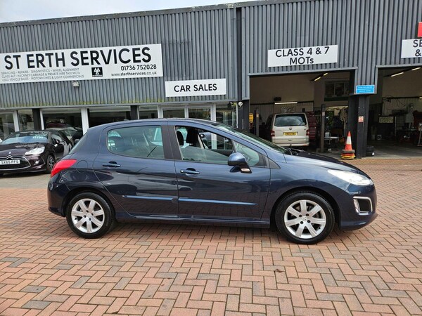 Used Peugeot 308 2013 for sale - 76262961: Photo 2