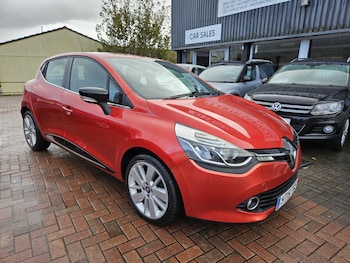 Used Renault Clio 2015 for sale - 76439972: Photo