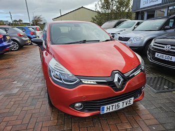 Used Renault Clio 2015 for sale - 76439972: Photo