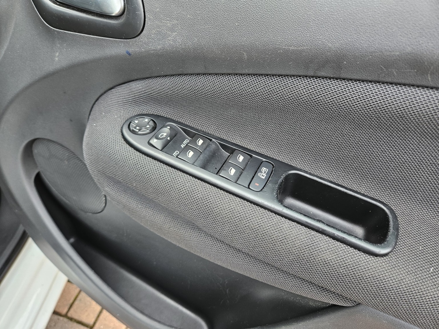 Used Citroen C3 Picasso 2016 for sale - 76670781: Photo 14