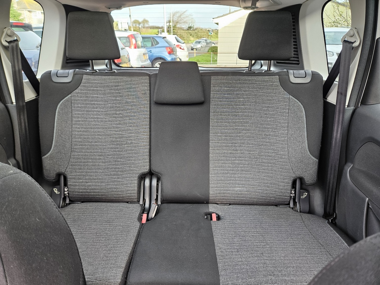 Used Citroen C3 Picasso 2016 for sale - 76670781: Photo 23