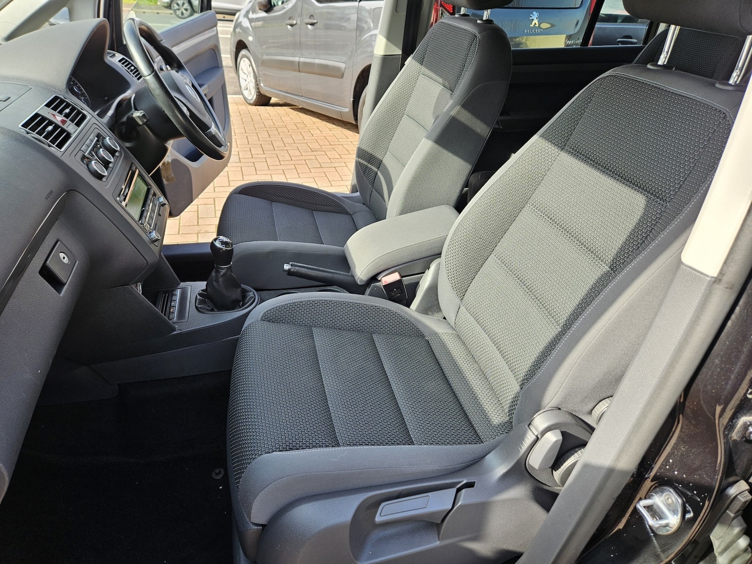 Used Volkswagen Touran 2015 for sale - 77735778: Photo 20