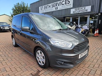 Used Ford Transit Courier 2017 for sale - 79819600: Photo