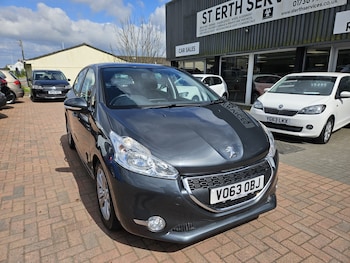 Used Peugeot 208 2013 for sale - 78402647: Photo