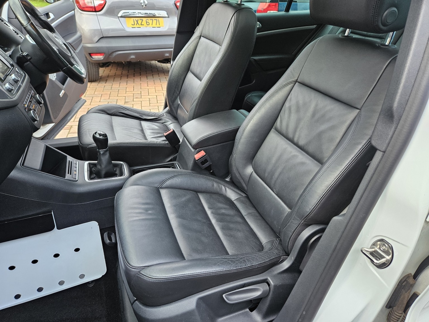 Used Volkswagen Tiguan 2015 for sale - 76911048: Photo 25