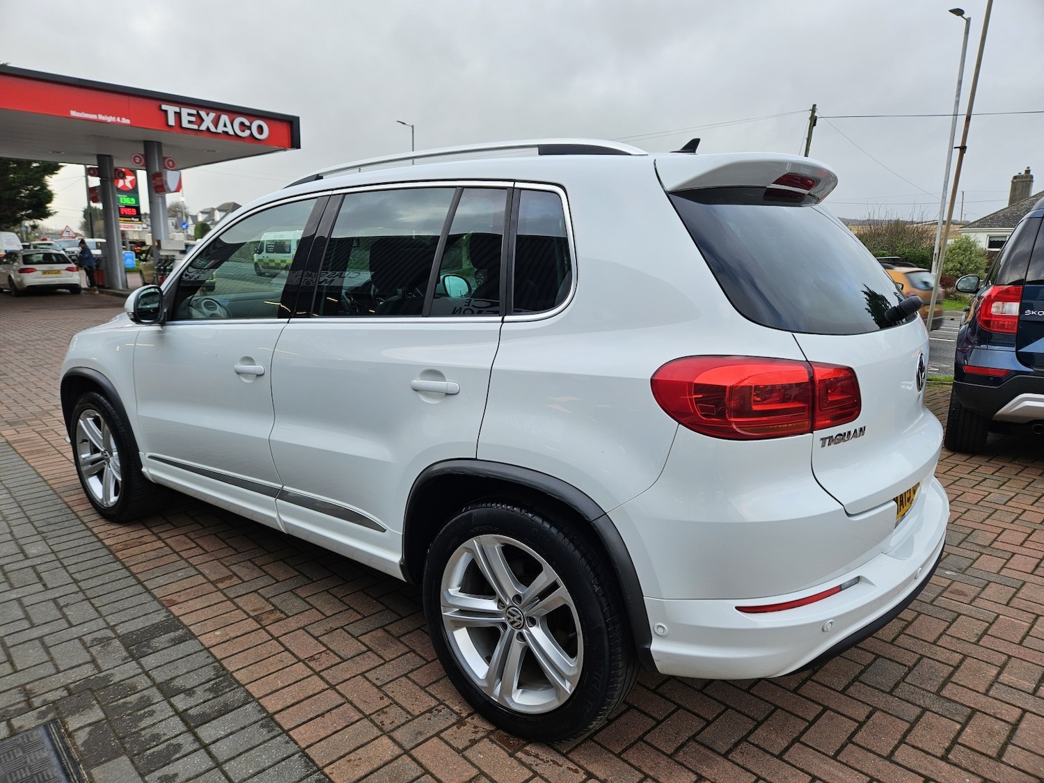 Used Volkswagen Tiguan 2015 for sale - 76911048: Photo 8