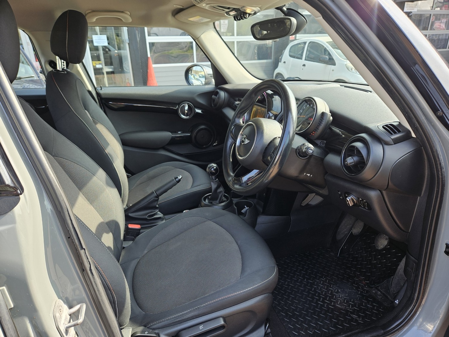 Used MINI Hatch 2016 for sale - 77977010: Photo 16