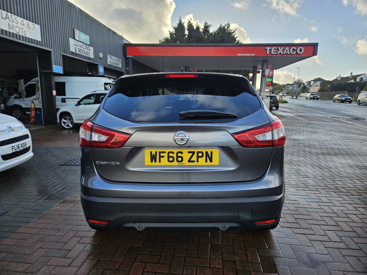 Used Nissan Qashqai 2016 for sale - 77008170: Photo 10