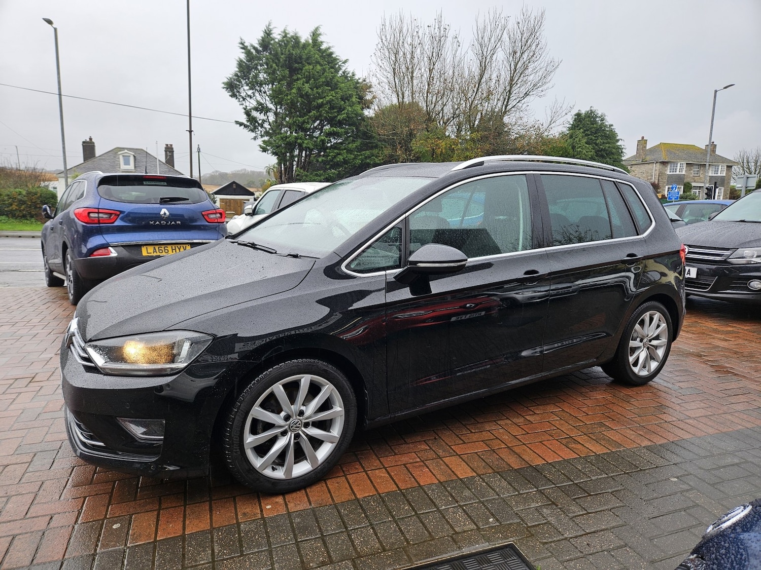 Used Volkswagen Golf SV 2016 for sale - 76579952: Photo 6