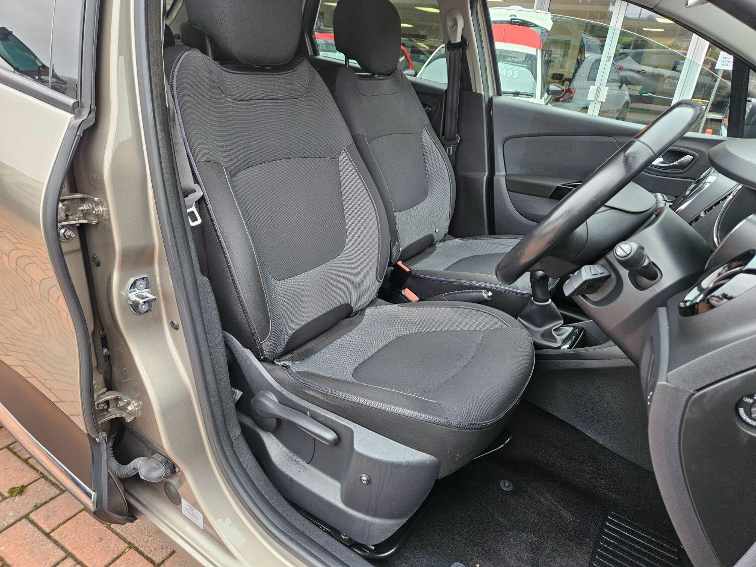 Used Renault Captur 2016 for sale - 76005572: Photo 15