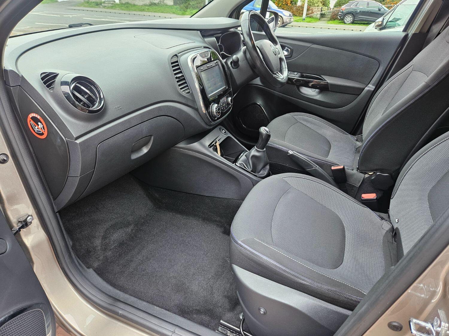 Used Renault Captur 2016 for sale - 76005572: Photo 19