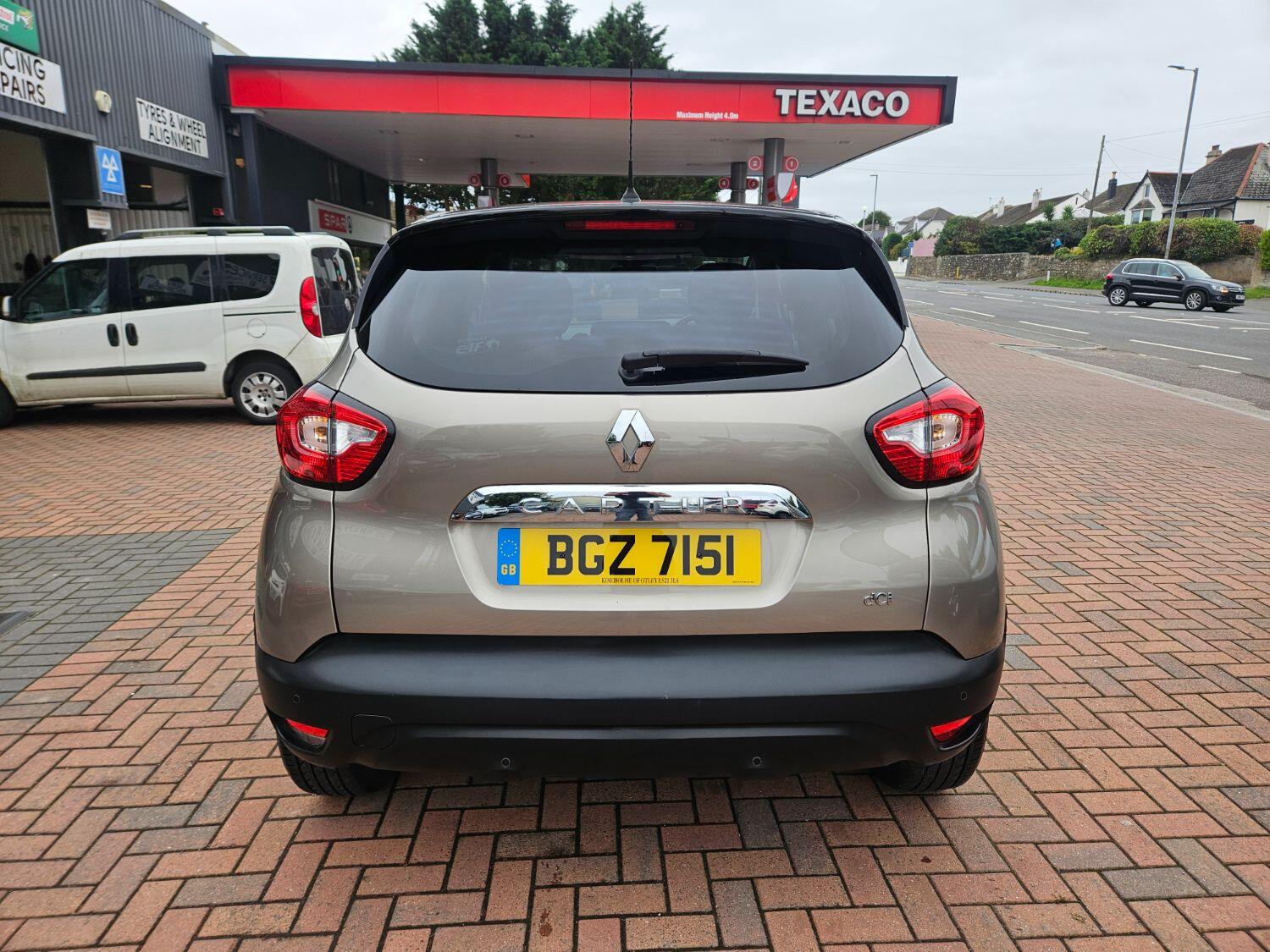 Used Renault Captur 2016 for sale - 76005572: Photo 9
