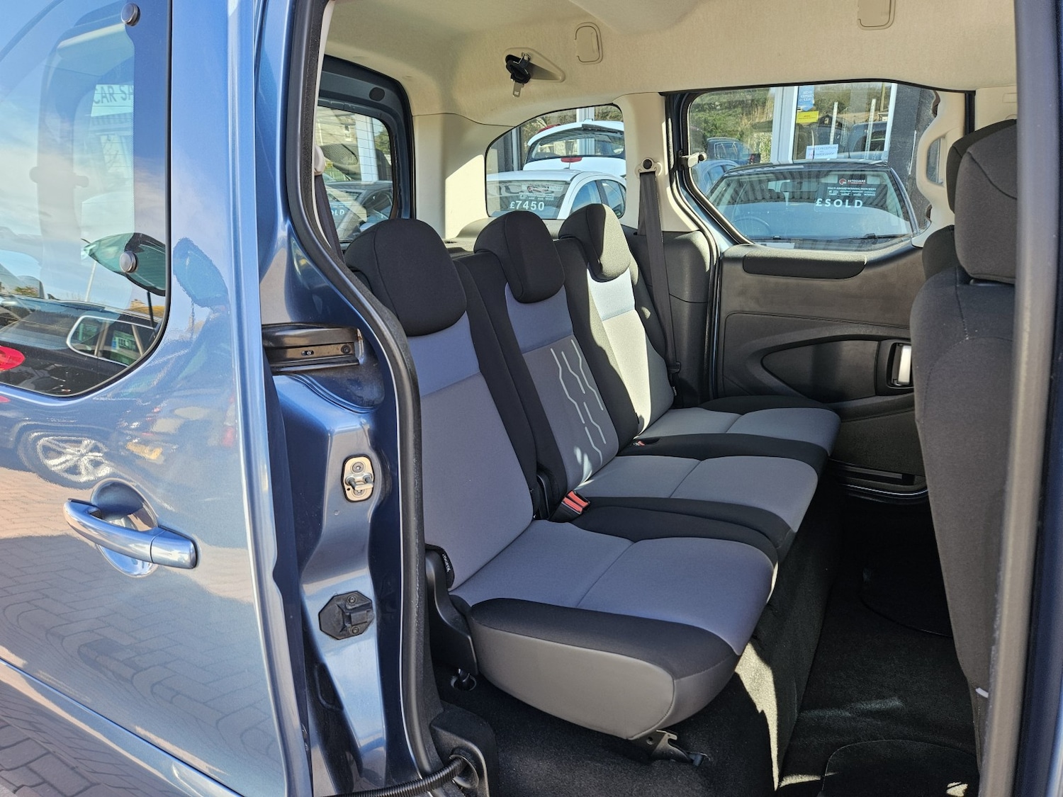 Used Peugeot Partner Tepee 2016 for sale - 77707210: Photo 13