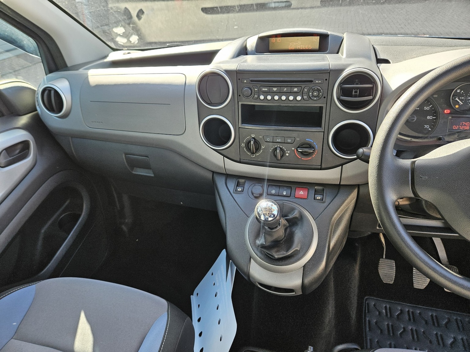 Used Peugeot Partner Tepee 2016 for sale - 77707210: Photo 18