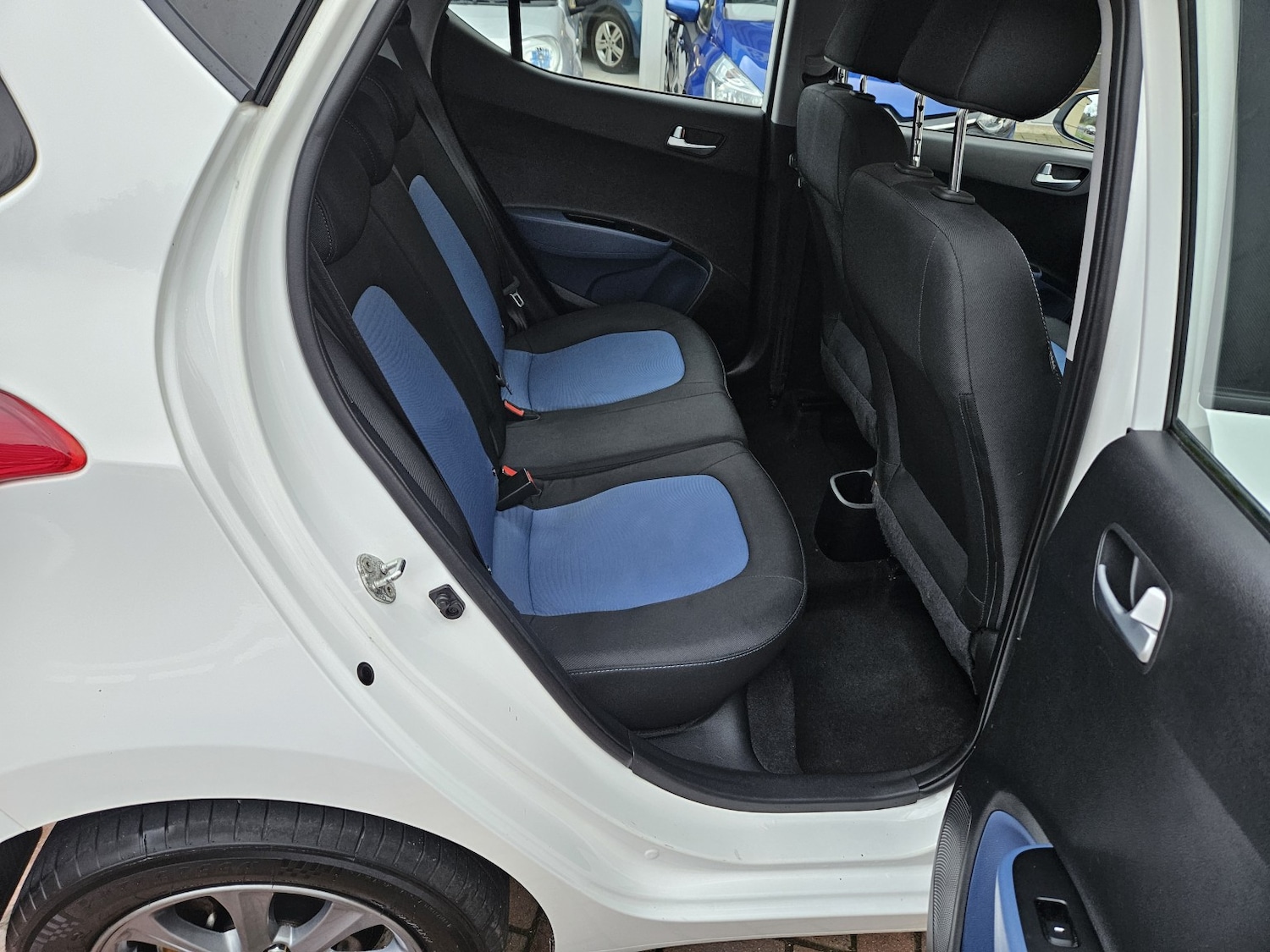 Used Hyundai i10 2016 for sale - 76911066: Photo 15