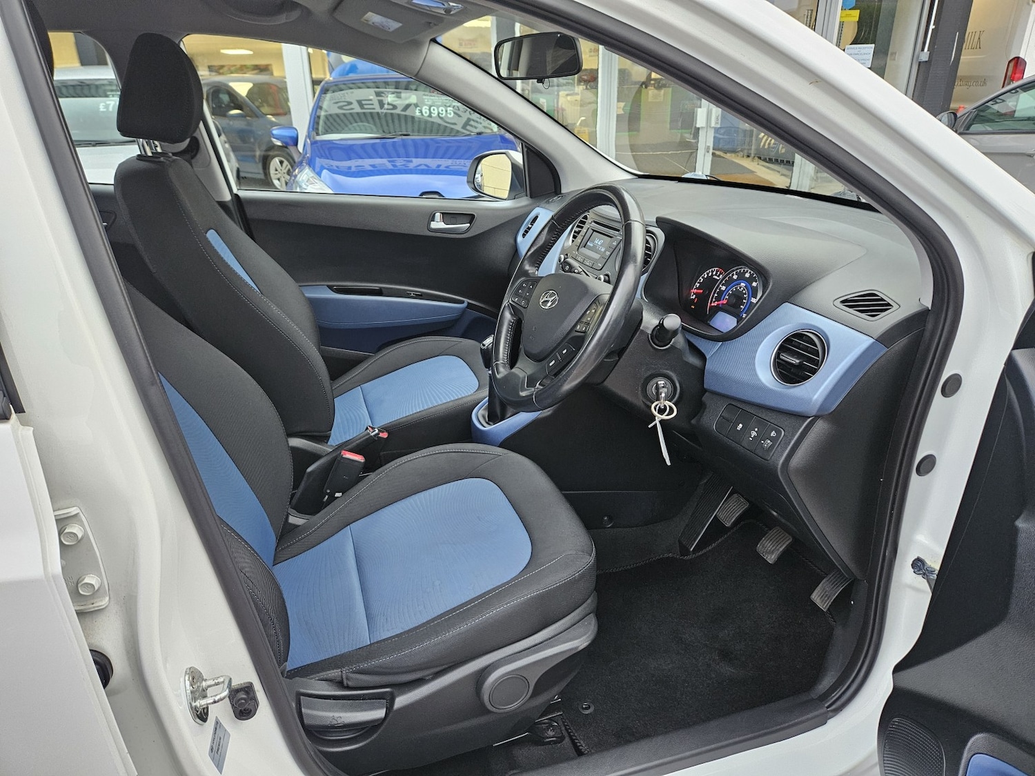 Used Hyundai i10 2016 for sale - 76911066: Photo 16