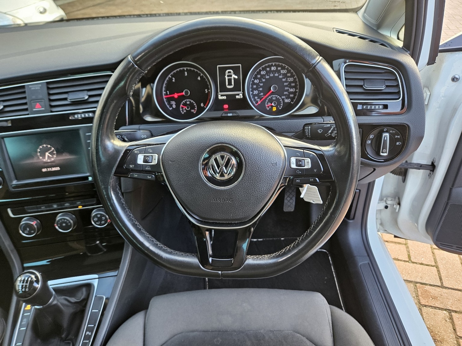 Used Volkswagen Golf 2016 for sale - 76510874: Photo 14