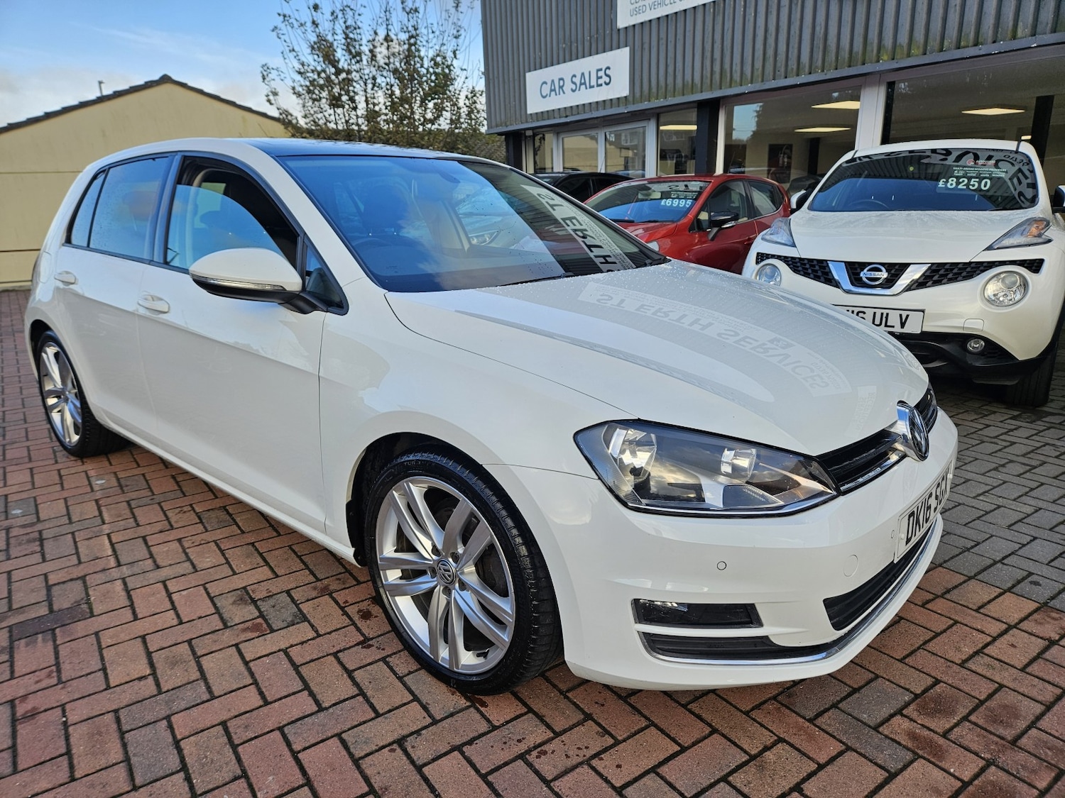 Used Volkswagen Golf 2016 for sale - 76510874: Photo 2