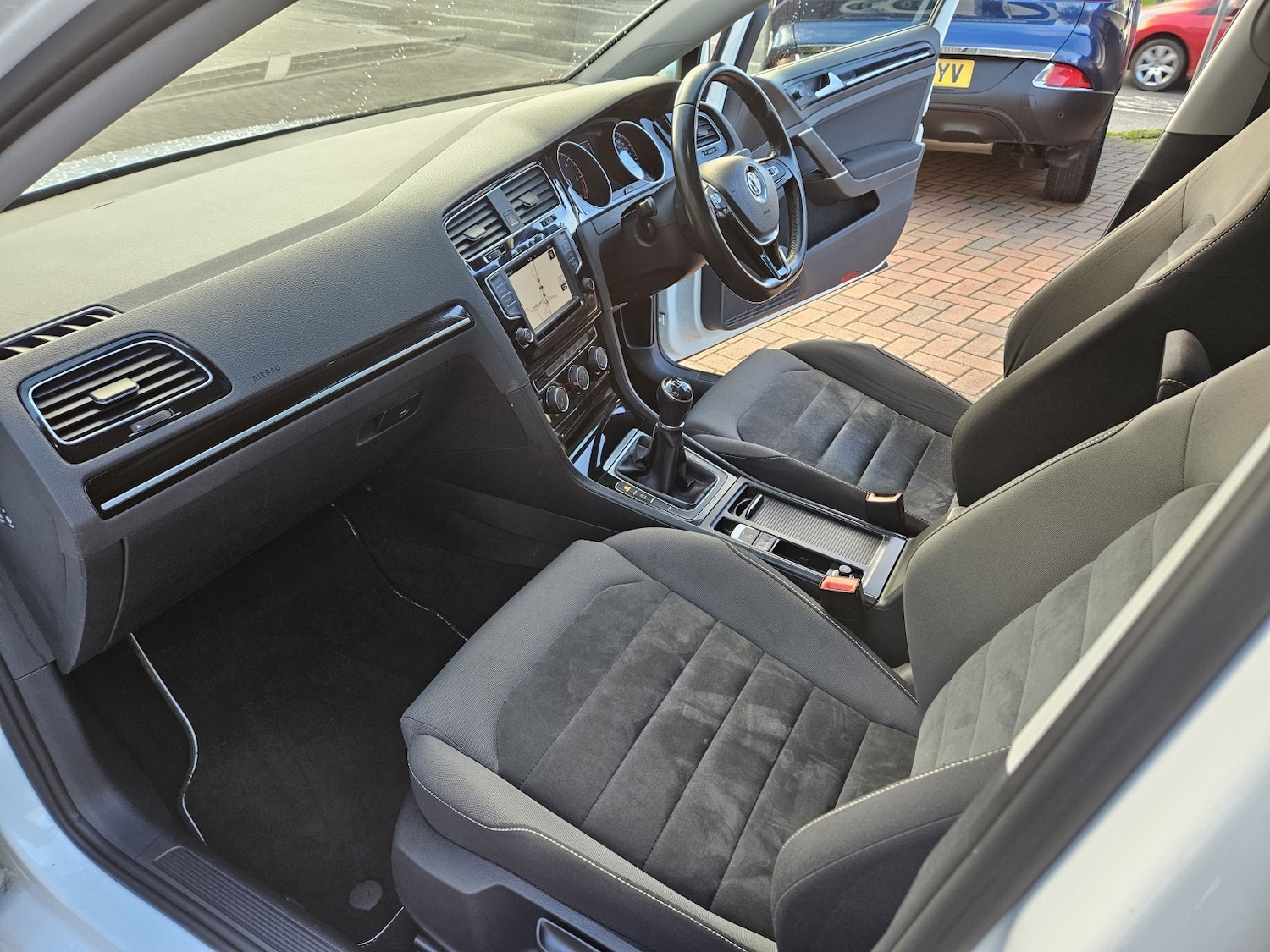 Used Volkswagen Golf 2016 for sale - 76510874: Photo 20