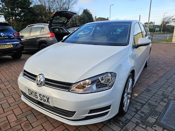 Used Volkswagen Golf 2016 for sale - 76510874: Photo