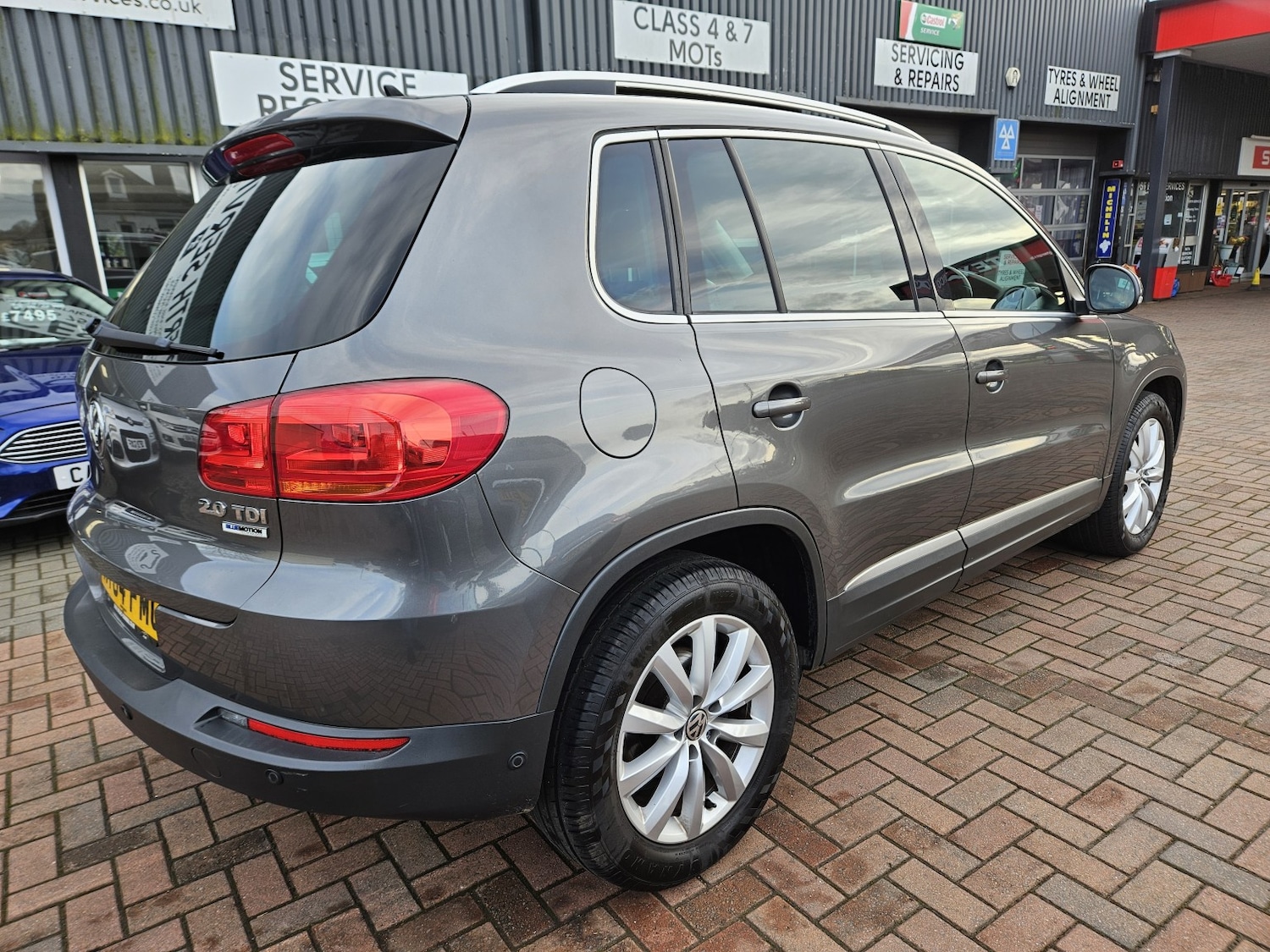 Used Volkswagen Tiguan 2014 for sale - 76935342: Photo 11