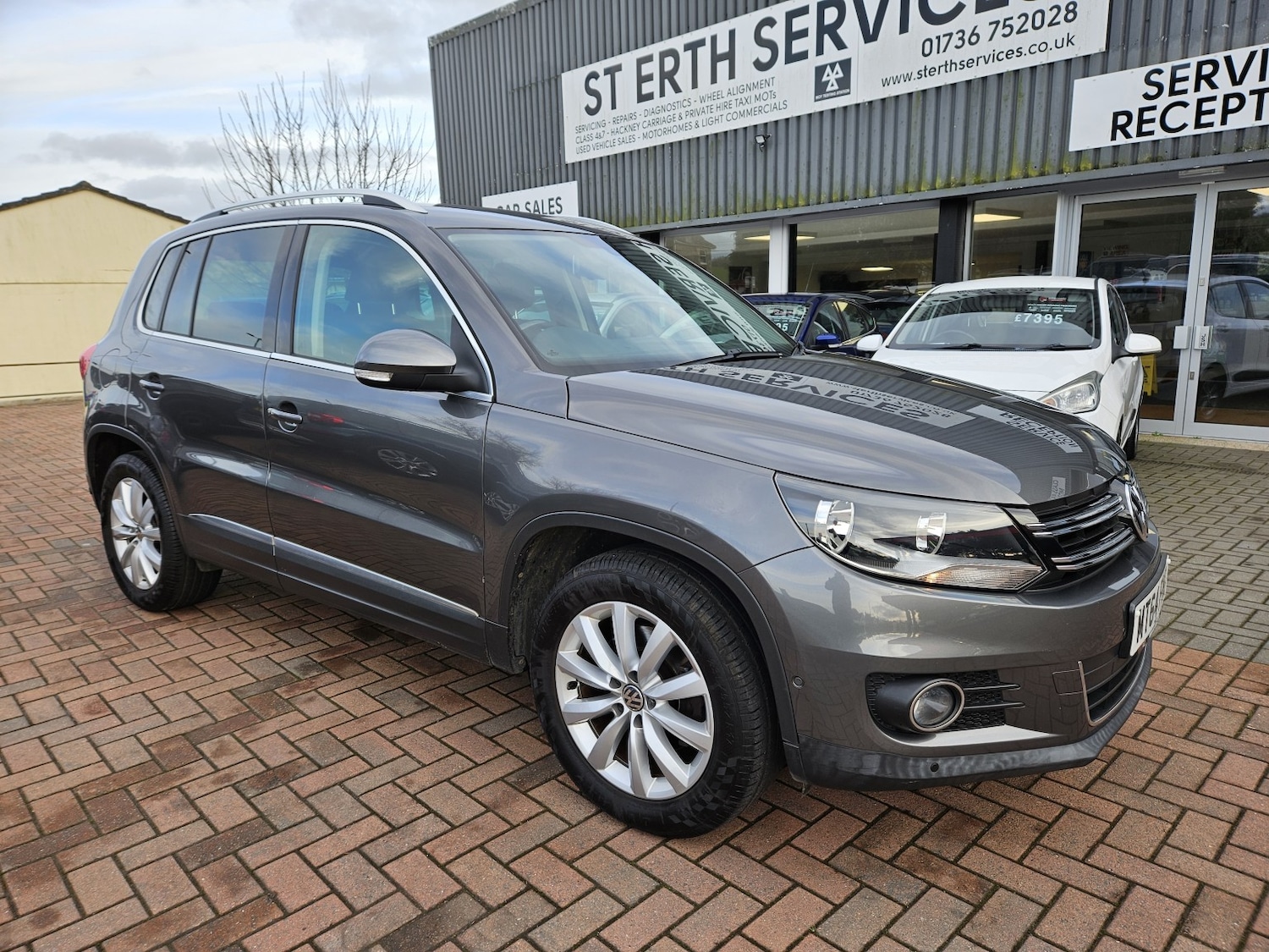 Used Volkswagen Tiguan 2014 for sale - 76935342: Photo 2