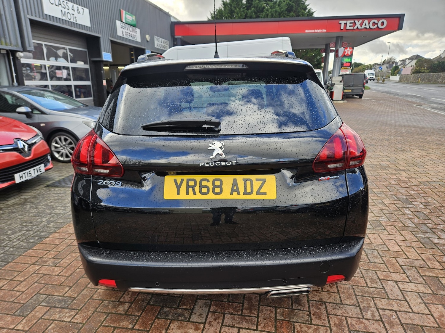 Used Peugeot 2008 2018 for sale - 76643300: Photo 10