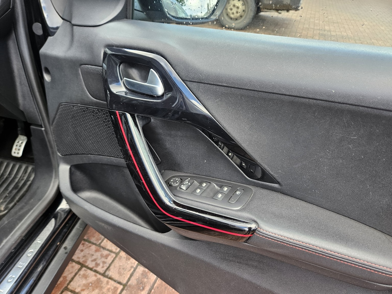 Used Peugeot 2008 2018 for sale - 76643300: Photo 14