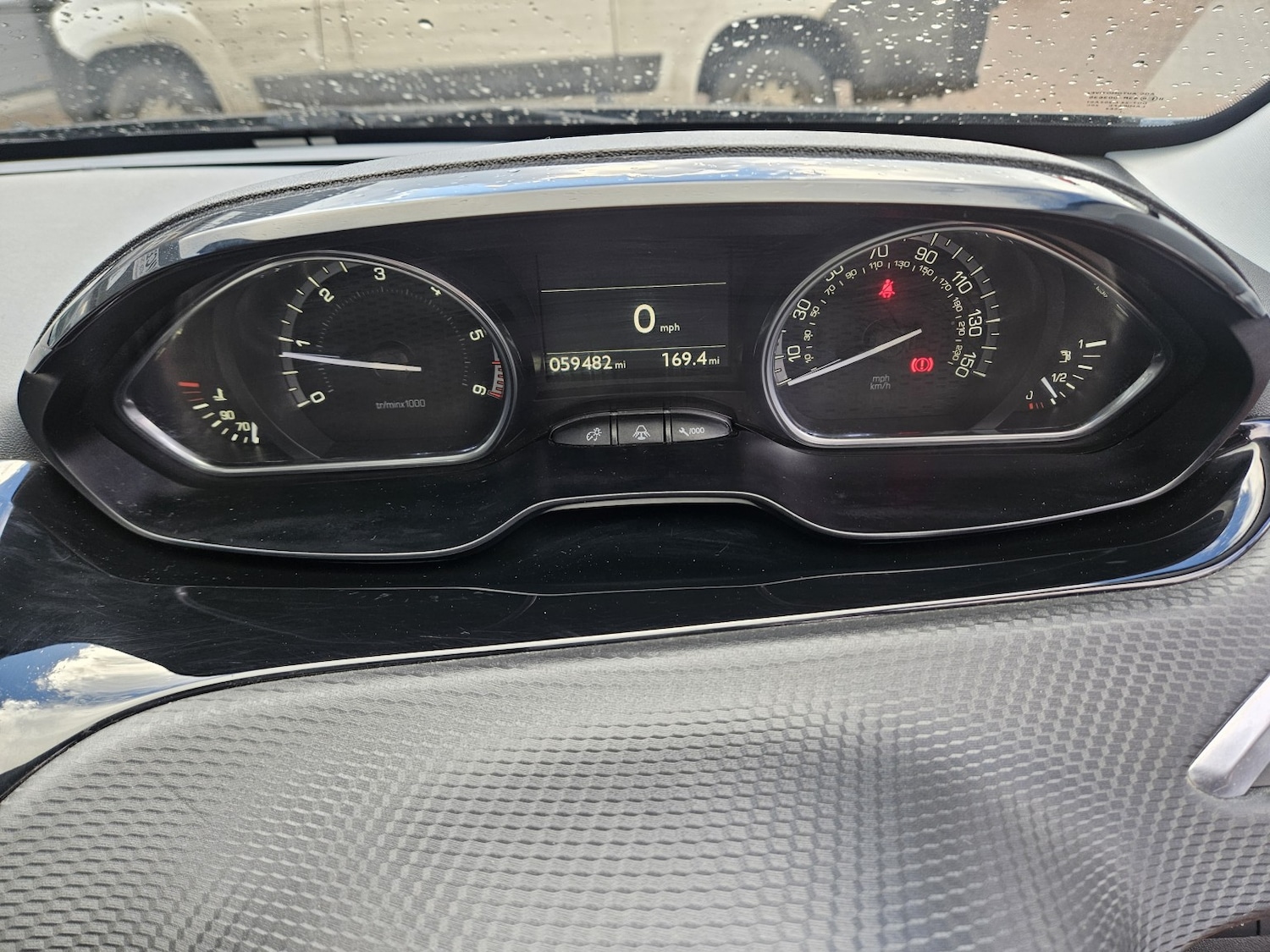 Used Peugeot 2008 2018 for sale - 76643300: Photo 18