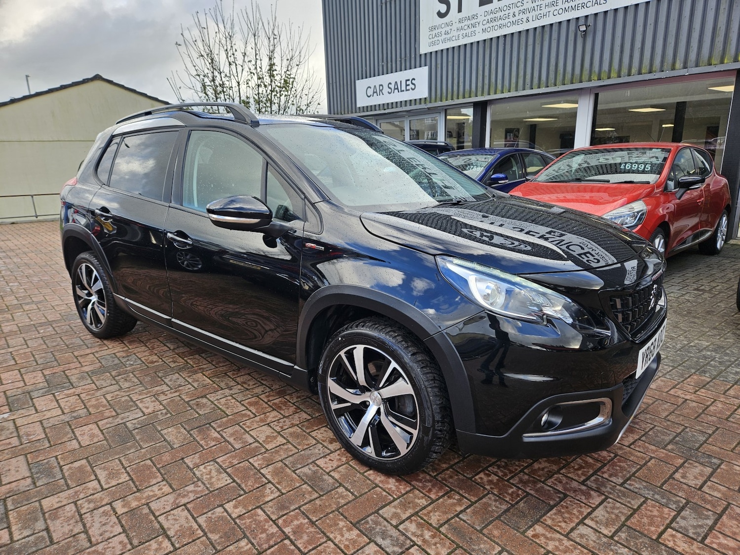Used Peugeot 2008 2018 for sale - 76643300: Photo 2