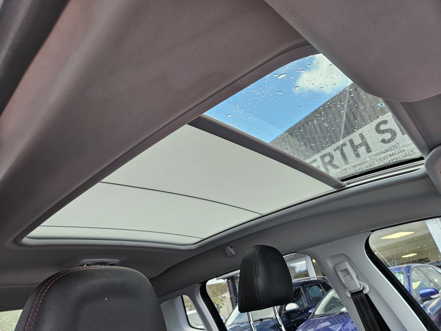 Used Peugeot 2008 2018 for sale - 76643300: Photo 23