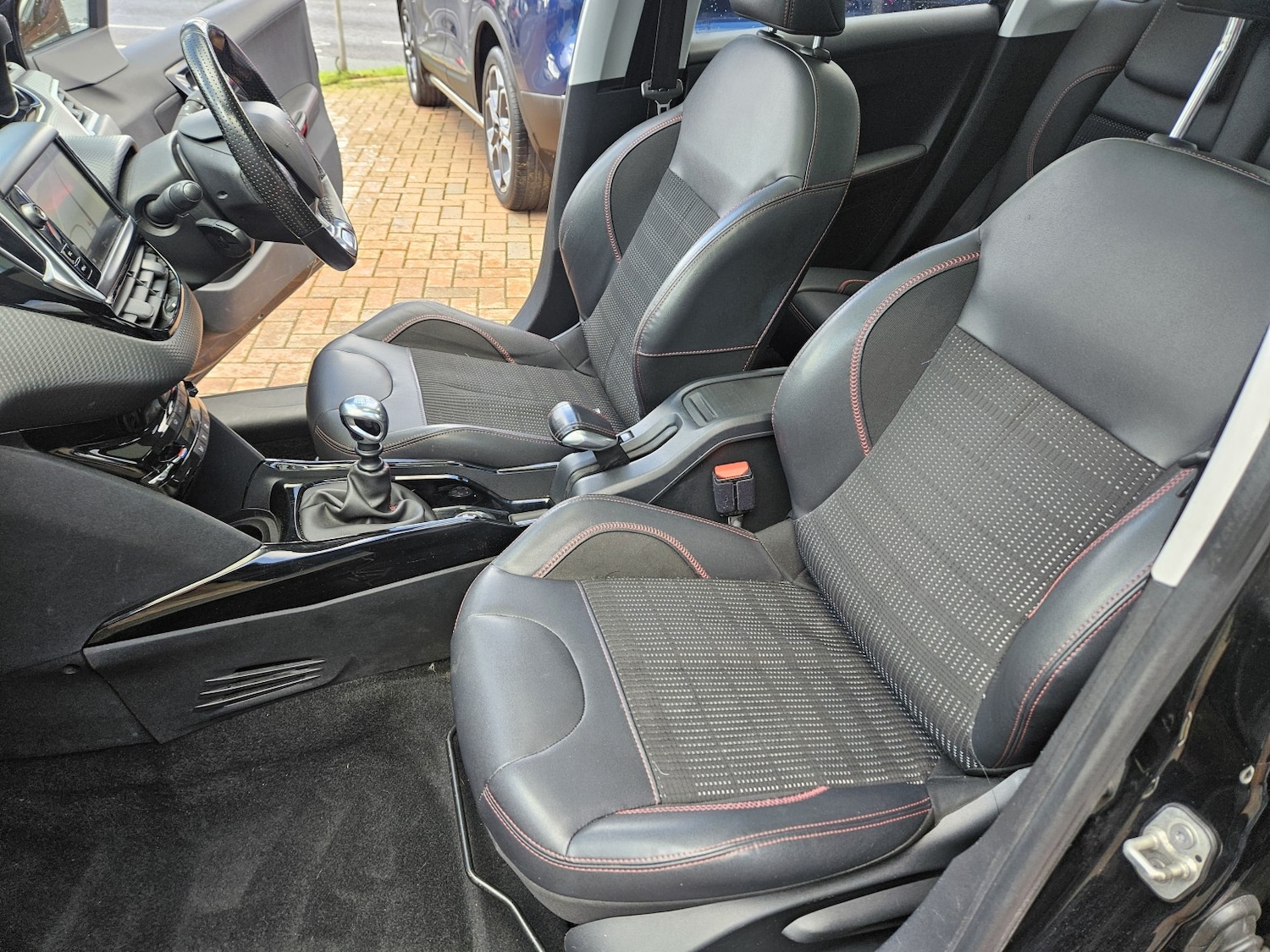 Used Peugeot 2008 2018 for sale - 76643300: Photo 25