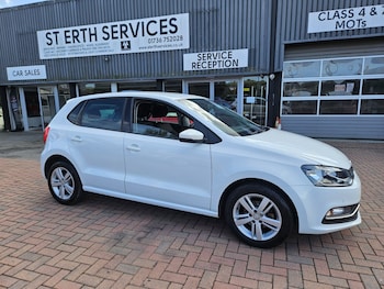 Used Volkswagen Polo 2016 for sale - 79608674: Photo