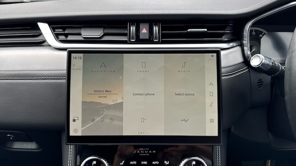 Used Jaguar F-Pace 2021 for sale - 76324883: Photo 14