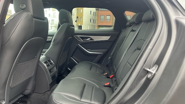 Used Jaguar F-Pace 2023 for sale - 76324972: Photo 4