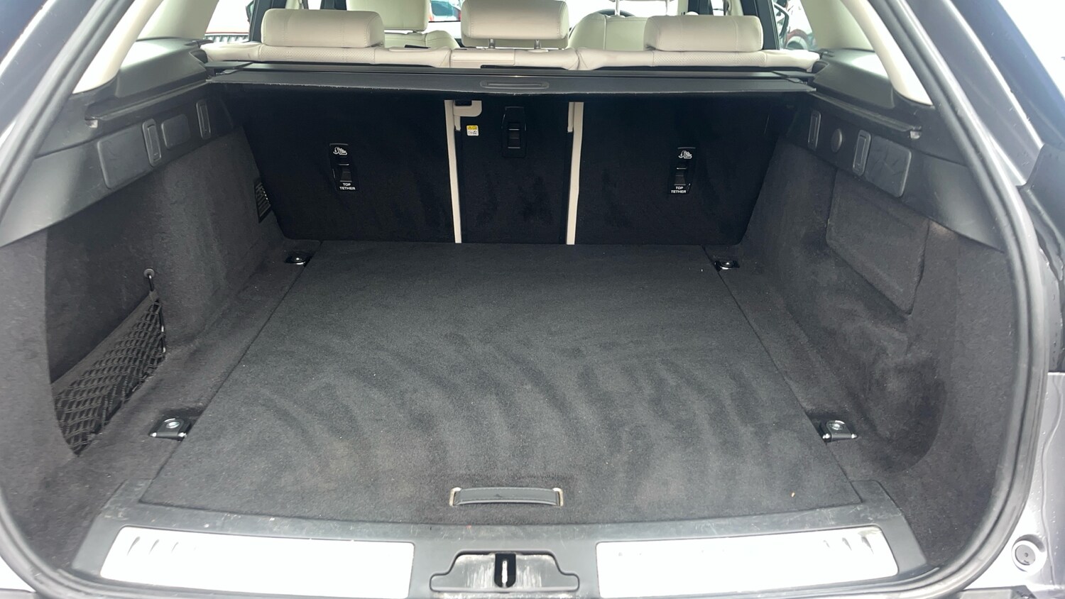 Used Land Rover Range Rover Velar 2022 for sale - 76357498: Photo 10