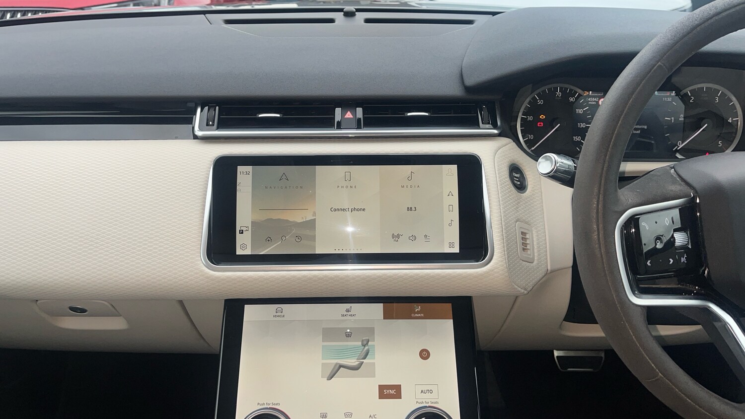 Used Land Rover Range Rover Velar 2022 for sale - 76357498: Photo 23