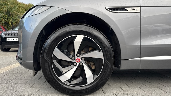Used Jaguar F-Pace 2022 for sale - 76324961: Photo 25