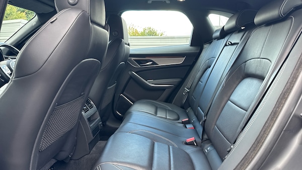 Used Jaguar F-Pace 2022 for sale - 76324961: Photo 4