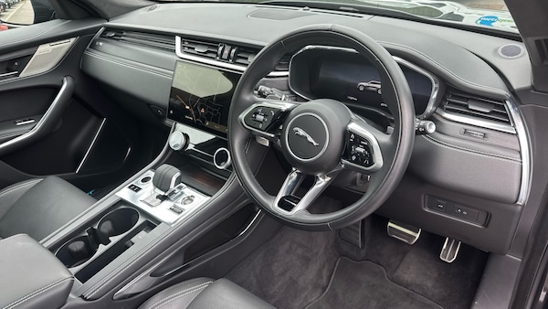 Used Jaguar F-Pace 2024 for sale - 76324967: Photo 22