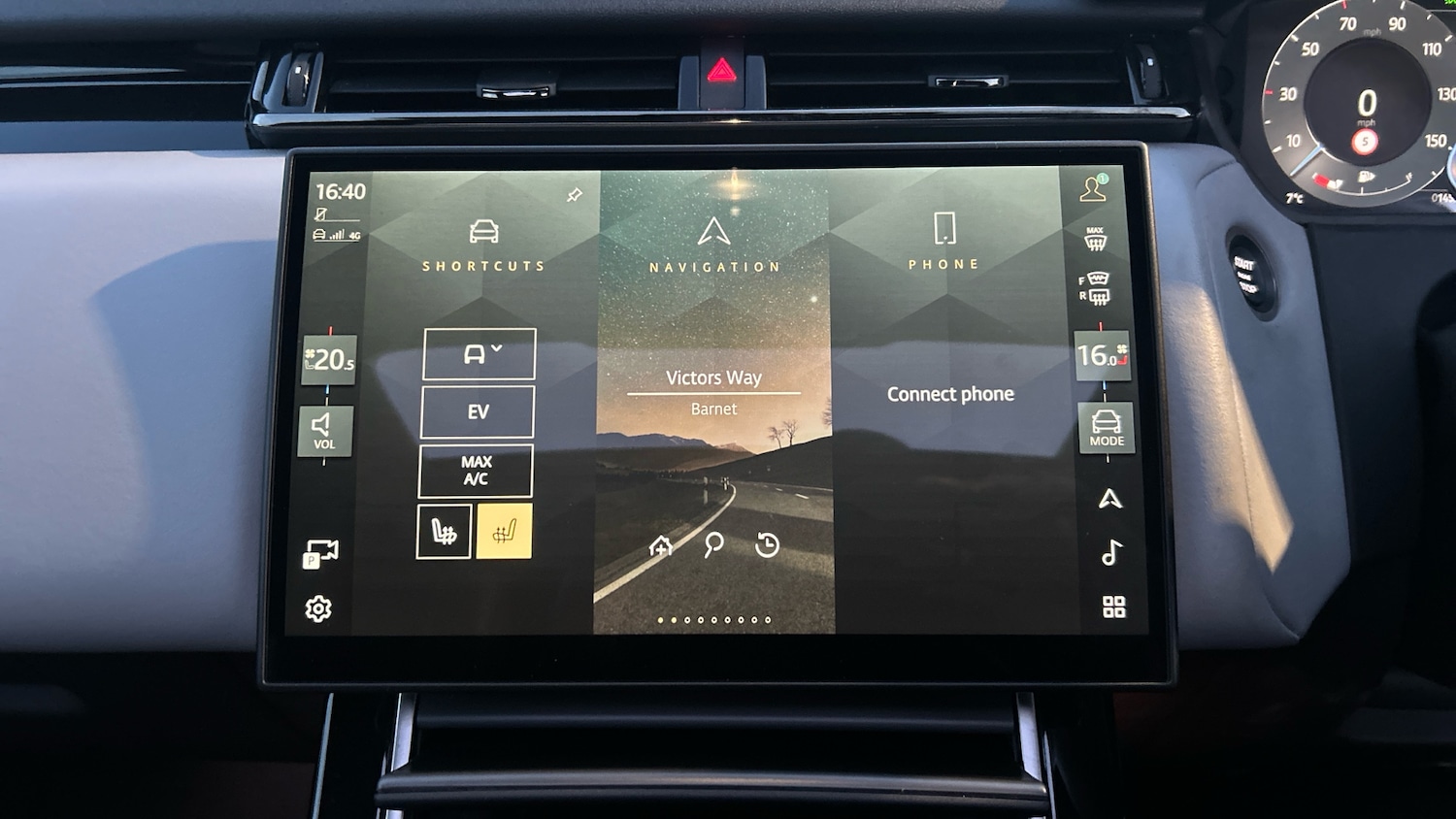 Used Land Rover Range Rover Velar 2024 for sale - 77264324: Photo 14