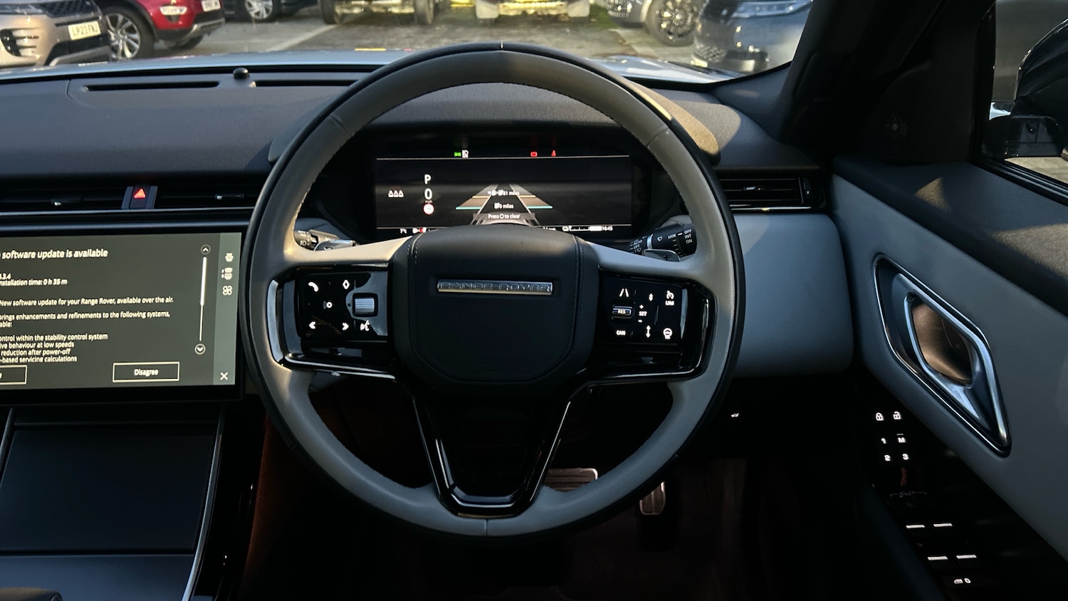 Used Land Rover Range Rover Velar 2024 for sale - 77264324: Photo 15