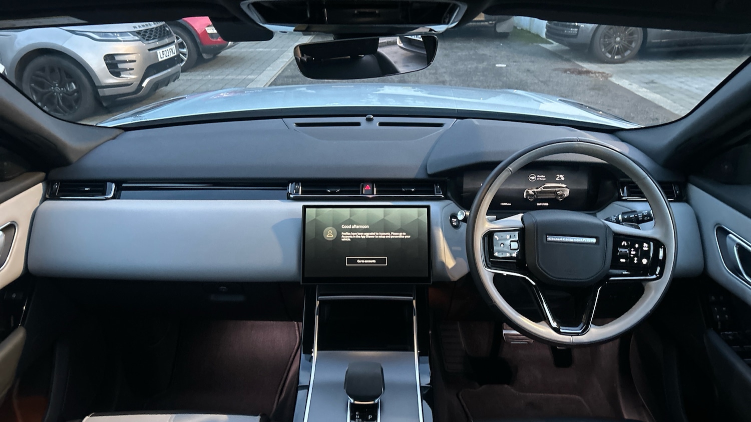 Used Land Rover Range Rover Velar 2024 for sale - 77264324: Photo 9