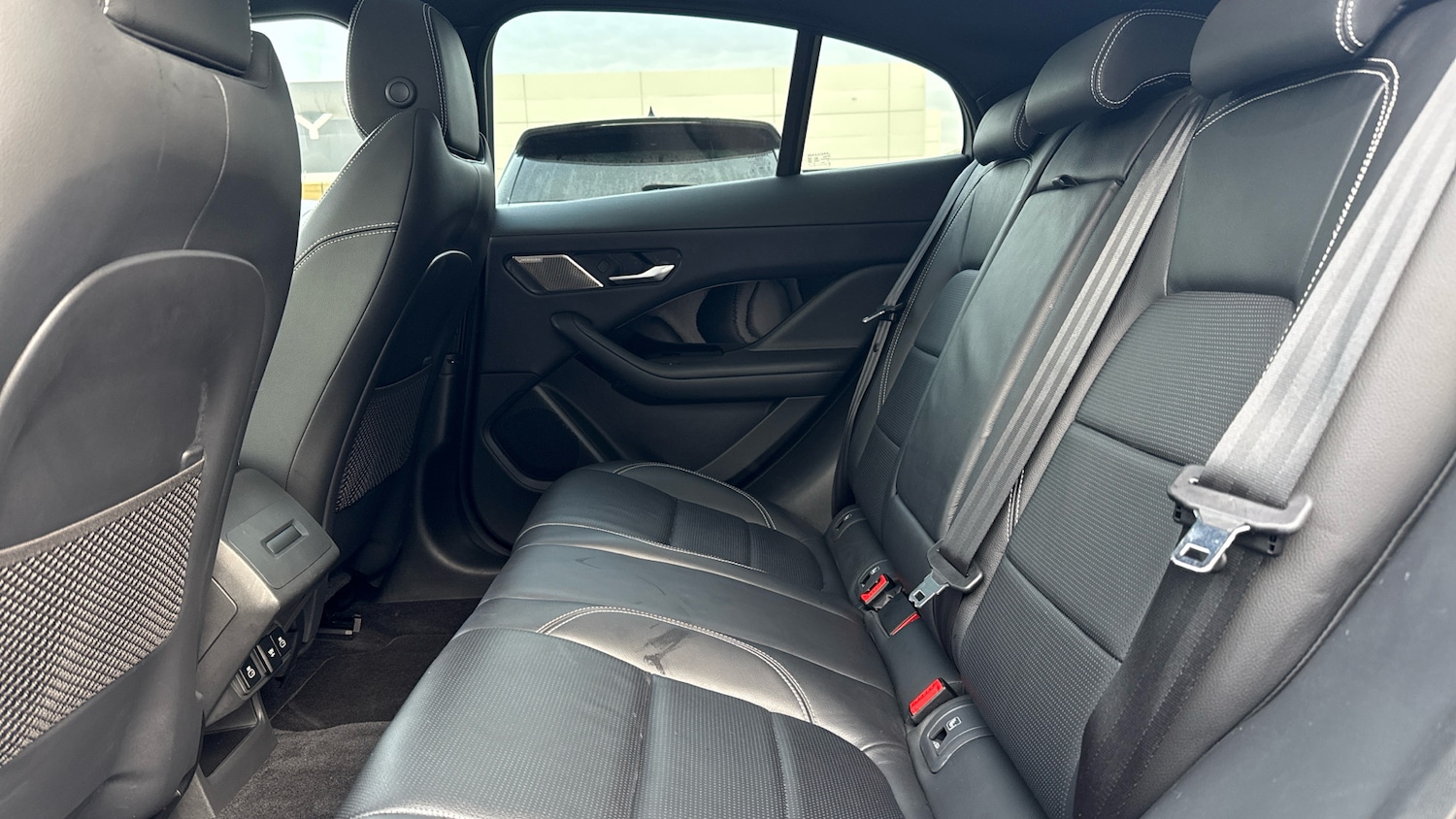 Used Jaguar I-Pace 2021 for sale - 77118369: Photo 4