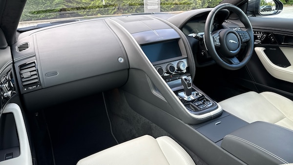 Used Jaguar F-Type 2024 for sale - 76324900: Photo 23
